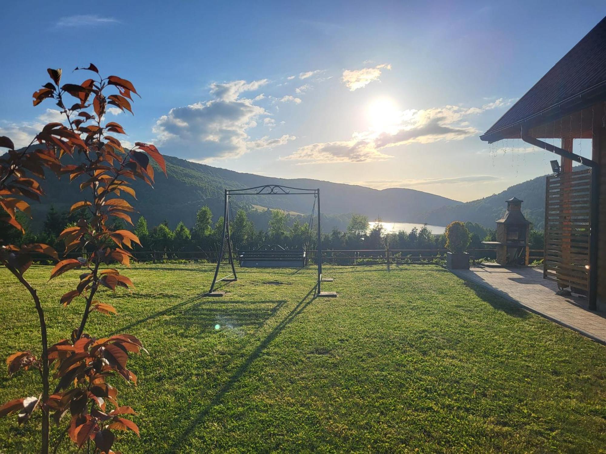 Chaty Na Cholewicy Domki Caloroczne Solina  Extérieur photo